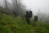 Pod vrcholem Ciglanskij jsme poněkud zakufrovali a ztratili výšku