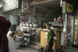 Dillí - pouliční jídelna (dhába)