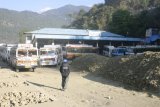 McLeod Ganj - autobusové nádraží v Dharamshale