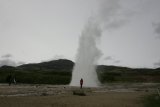 Strokkur - stříká každých 5 až 10 minut do výše 15-30 metrů.