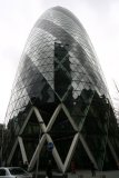 30 St Mary Axe, známý spíše jako "Okurka"