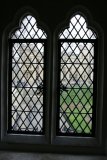 Tower - pohled oknem na nádvoří