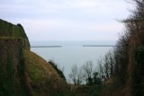 Dover - průhled od hradu na moře a přístav