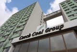 Před sídlem společnosti Czech Coal