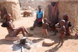 Himbská vesnice - vaření