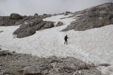 Sestup sněhovým polem