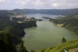 Lagoa Verde a Lagoa Azul